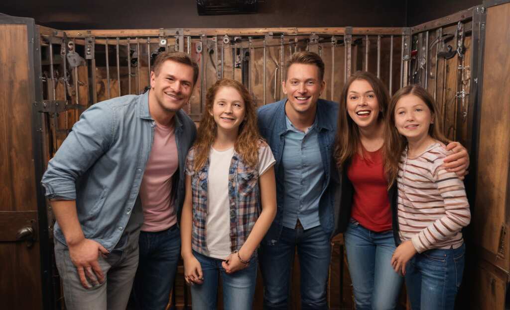 family escape rooms